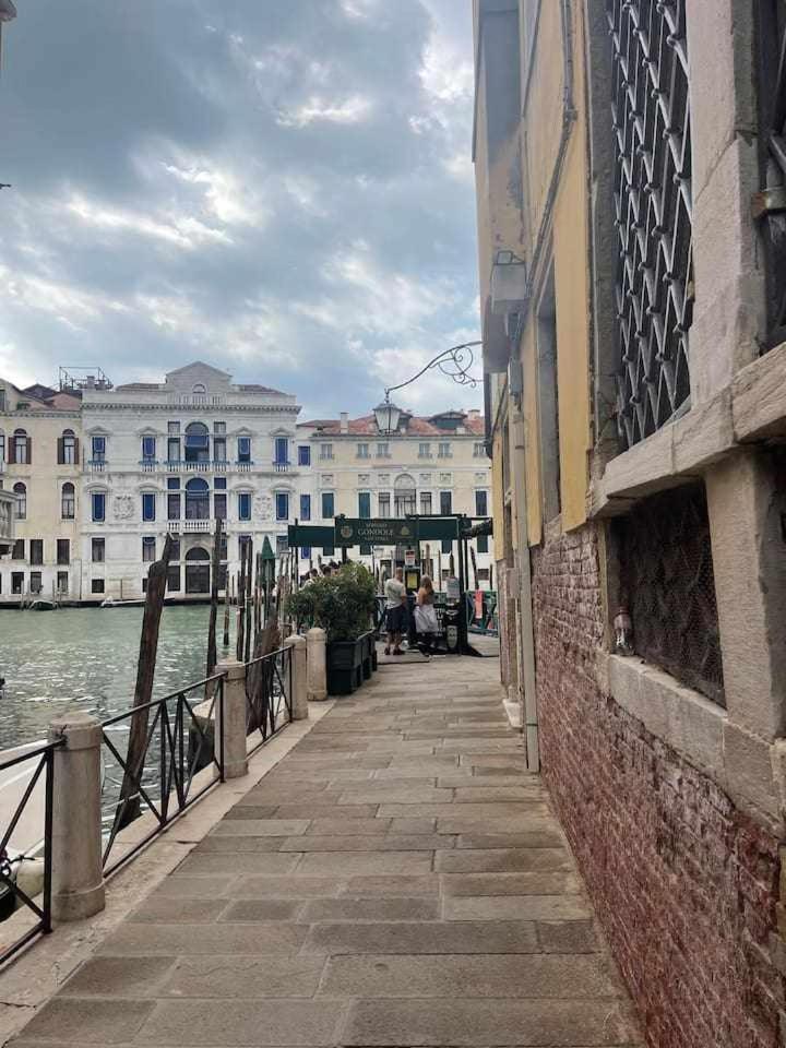 Do Leoni Apartments Venise Chambre photo